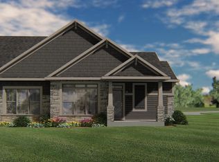 N28W25158 Parkway Ridge Cir UNIT A, Pewaukee, WI 53072