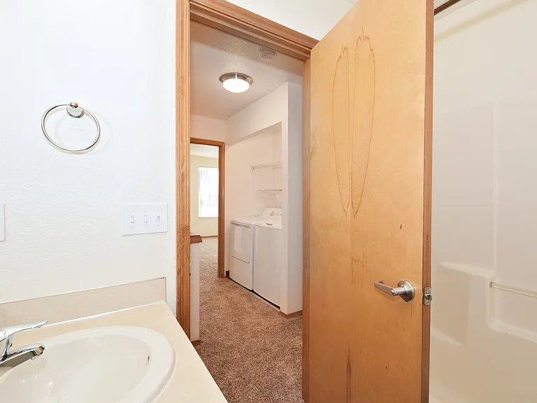 Pleasant Ridge Apartments — Photo 20