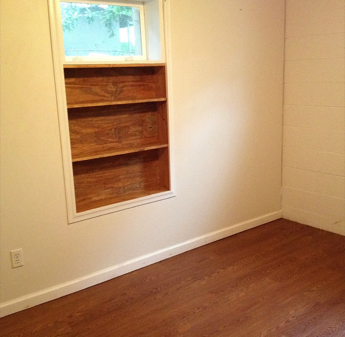 2 bed, 1000 sqft, $1,250 — Photo 4