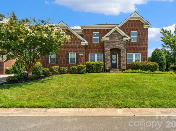 2604 McHanna Point, Fort Mill, SC 29708