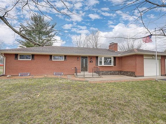 3rd image of 2088 Marcia Dr