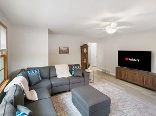 336 Leith Ave, Waukegan, IL 60085