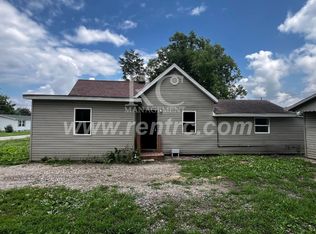 410 W 10th St, Georgetown, IL 61846