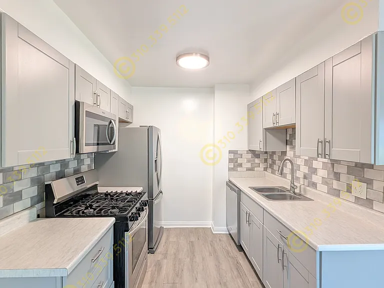 1433 S Holt Ave #2 — Photo 9