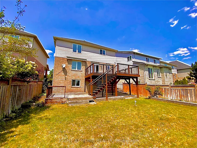 138 Apple Ridge Dr #UPPER — Photo 25