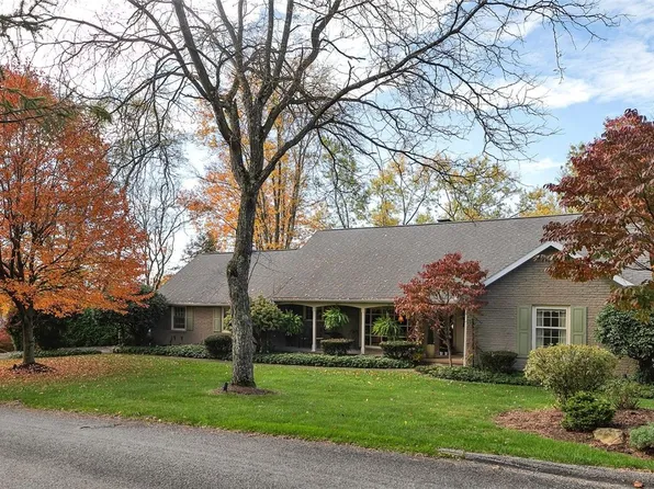 120 Crane Dr N, Kittanning, PA 16201