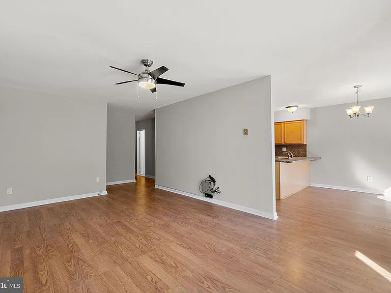 200 Campbell Cir #E-14 — Photo 10