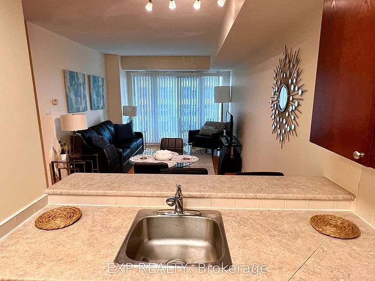 200 Rideau St #1002 — Photo 13