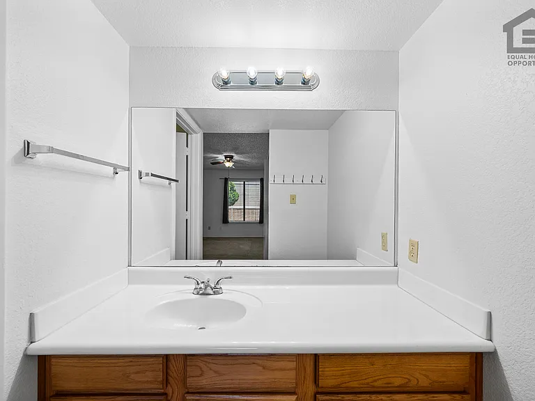 5757 W Eugie Ave #2076 — Photo 15