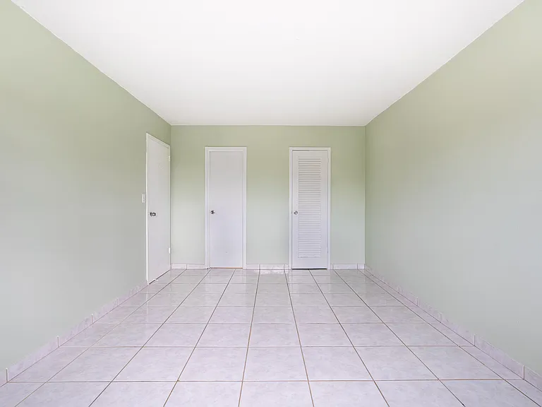 2200 E Hallandale Beach Blvd #202 — Photo 20