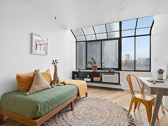 4th image of 161 Remsen St APT 7B