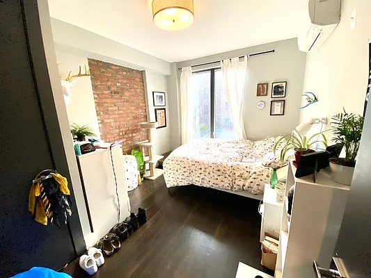Rented by Bold New York | media 6