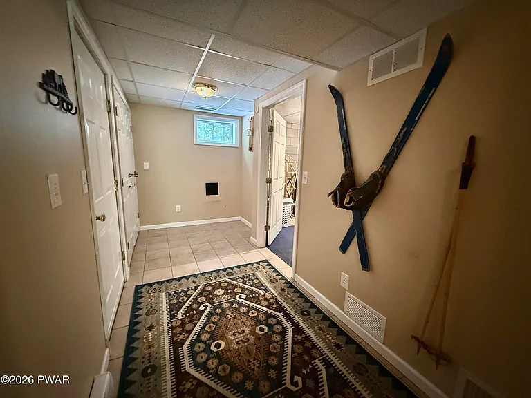 176 Gunstock Ln — Photo 36