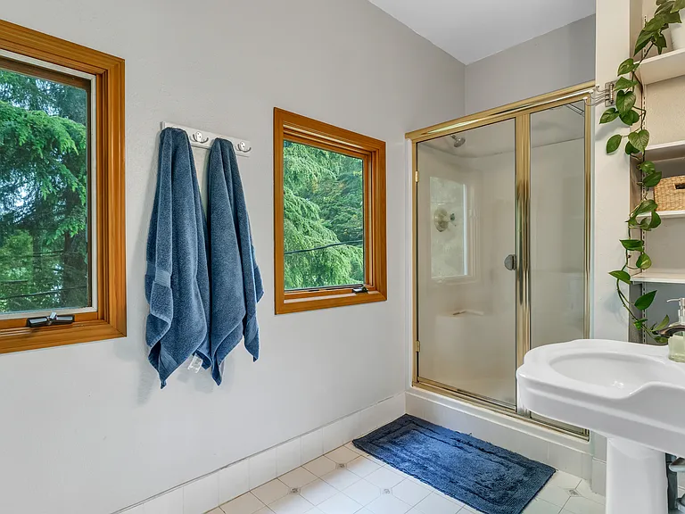 3194 Crooked Finger Rd NE — Photo 31