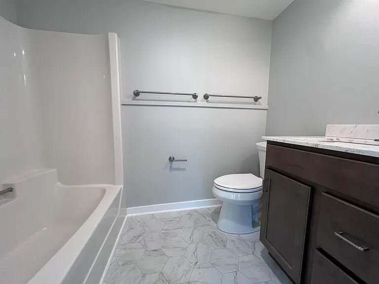 123 Water St #4E — Photo 8