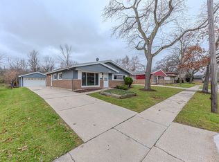 135 Hay St, Park Forest, IL