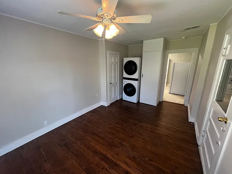 411 Marietta St — Photo 25
