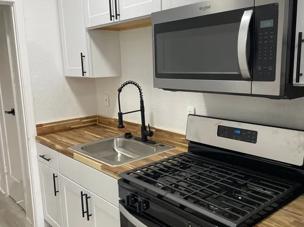 7th Street Apartments, 721 E 7th St APT 209, Long Beach, CA 90813