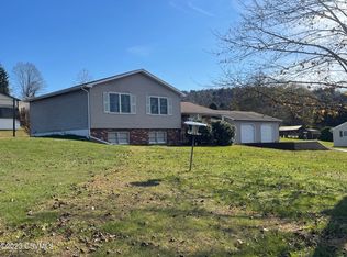 55 Hill St, Benton, PA 17814