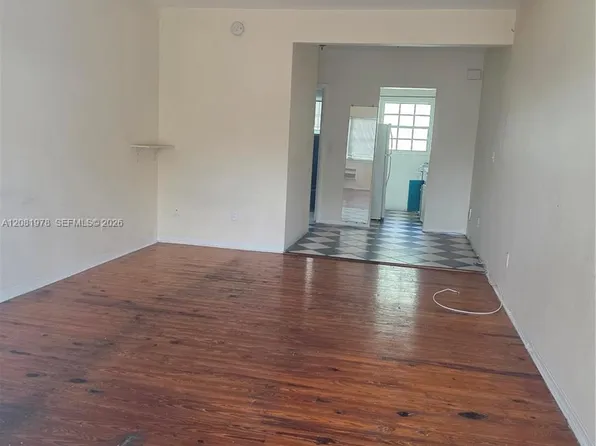 635 8th St APT 202, Miami Beach, FL 33139