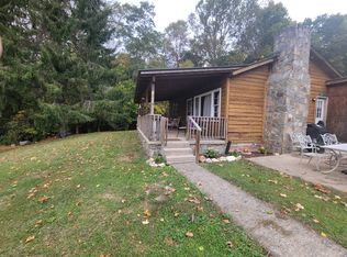 113 Headman Ln, Maggie Valley, NC 28751