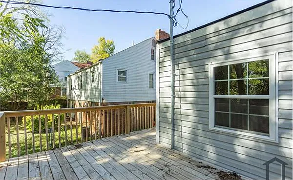 1523 44th St — Photo 34