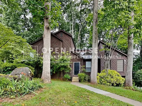 2050 Candlewood Ct NE, Marietta, GA 30066