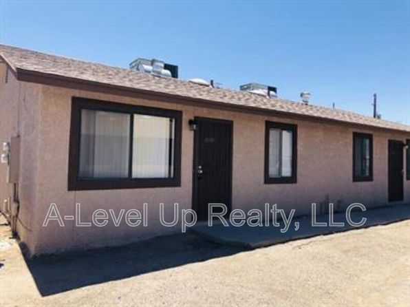 1501 N Riverview Blvd