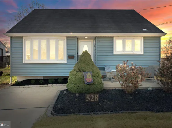 528 Rowand Ave, Glendora, NJ 08029