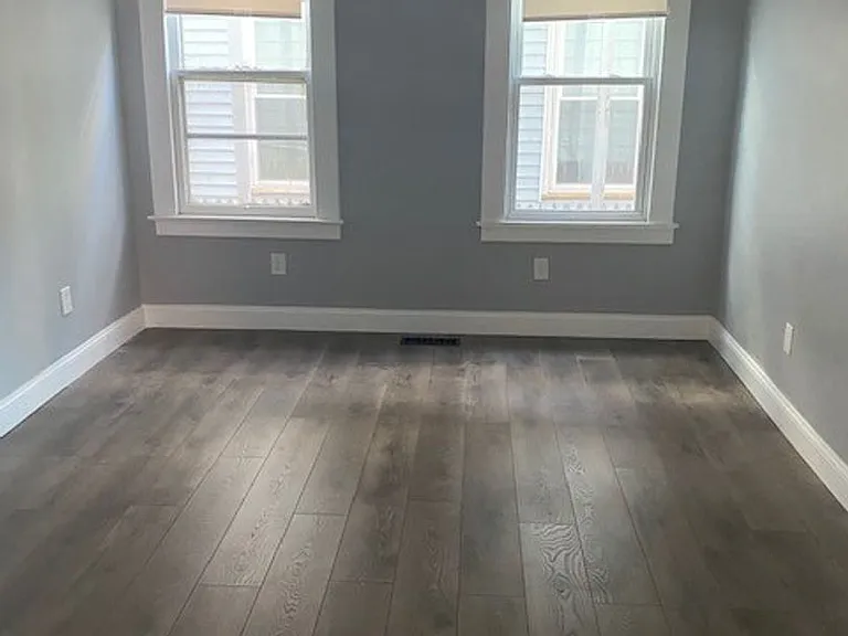 53 Orlando St — Photo 17