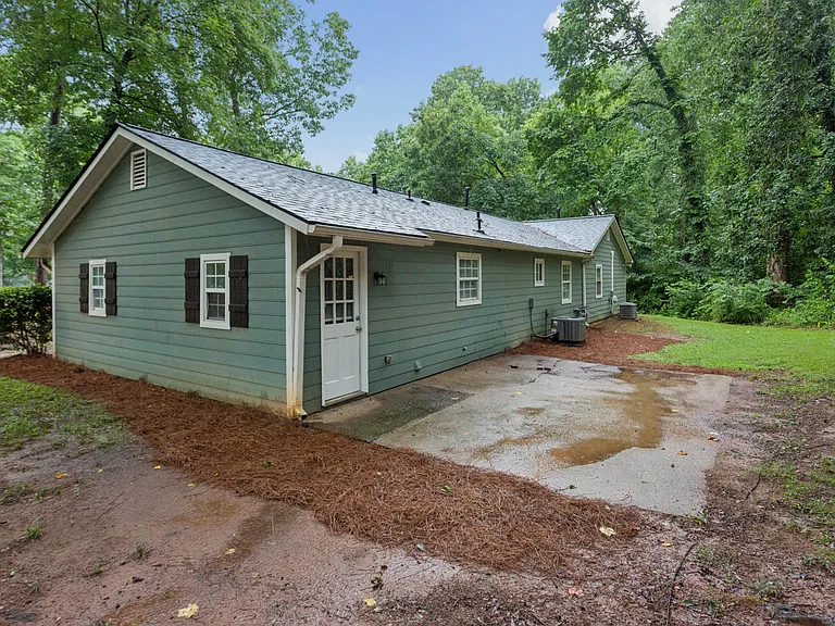 1446 Bellemeade Ct SW #A — Photo 13