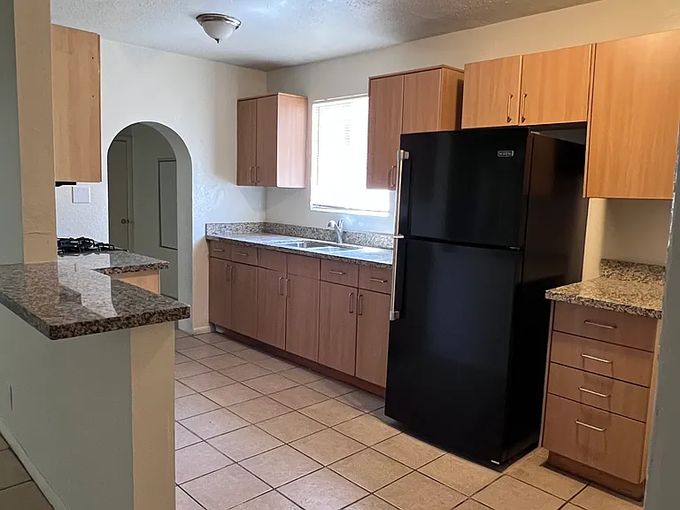4615 W Weldon Ave — Photo 4