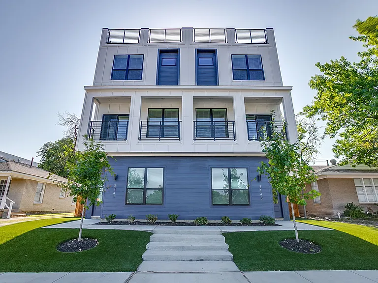 3141 McCart Ave — Photo 6