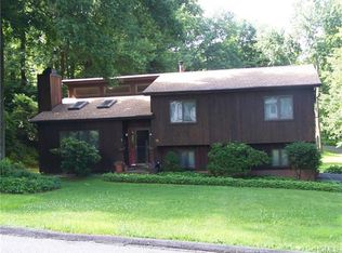 75 Leslie Rd, Newburgh, NY 12550