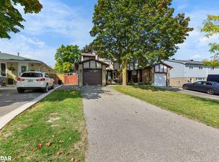 23 Oxford St, Orangeville, ON