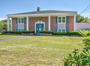 53 Readfield Rd, Manchester, ME 04351