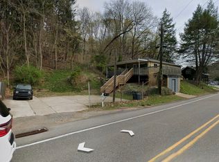 319 Camp Horne Rd, Pittsburgh, PA 15202