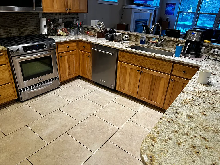 138 NW Outlook Vista Dr — Photo 18