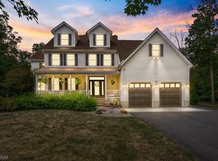 40 Jonathan Holmes Rd, Cream Ridge, NJ 08514