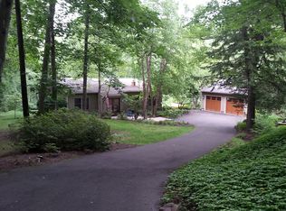 10 Middle Rd, New Hope, PA 18938