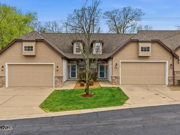 101 Residence Ln, Branson, MO 65616