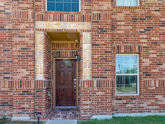 3rd image of 3511 Bluesage Ln