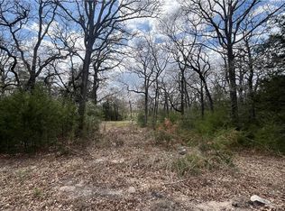 11566 Woodglen Cir, Bryan, TX 77808