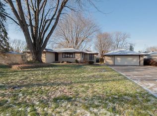 13808 Shirley Dr, Burnsville, MN 55337