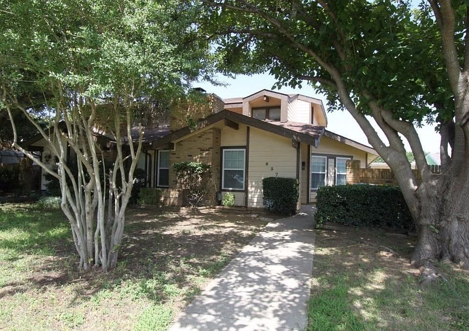 1st image of 637 Hunters Glen St