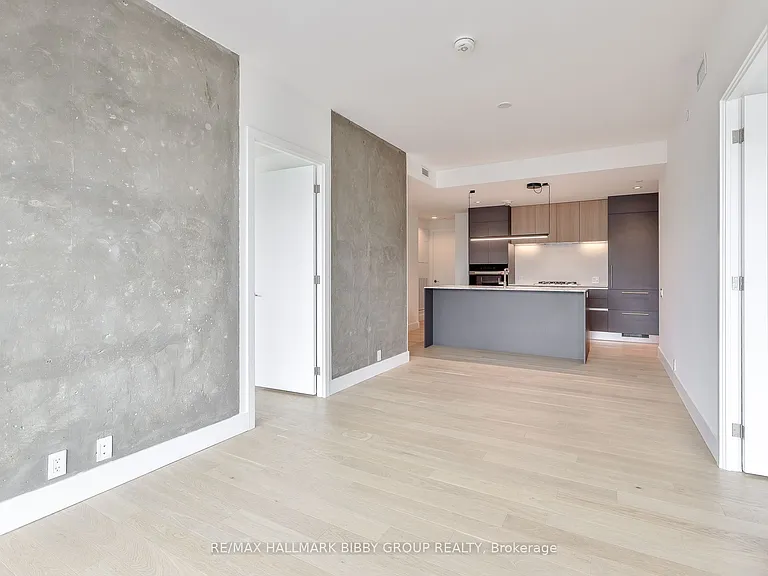 1414 Bayview Ave #204 — Photo 3