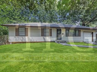 8812 E 84th Ter, Raytown, MO 64138