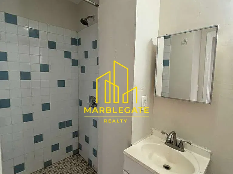 322 Park Ave #22 — Photo 4