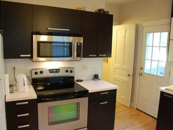 1421 Williamson St #1, Madison, WI 53703