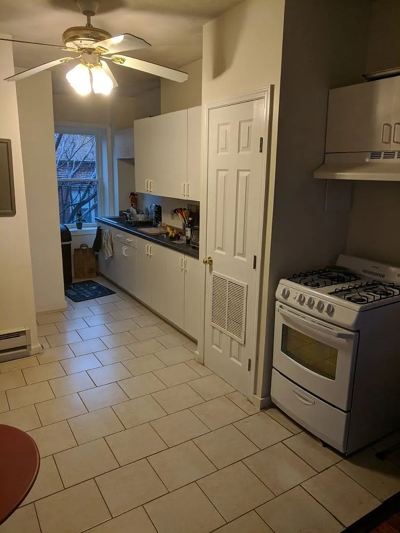 Nice 2 bed in North End — Photo 4